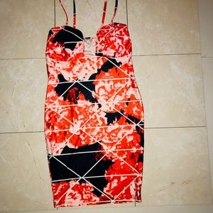 Red and black V-neck pencil skirt